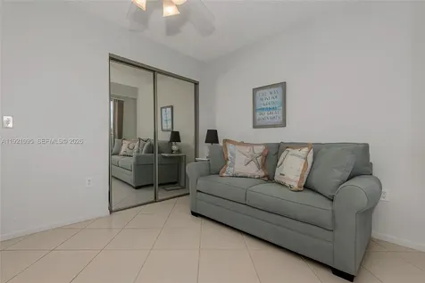 950 SW 138th Avenue Pembroke Pines FL 33027