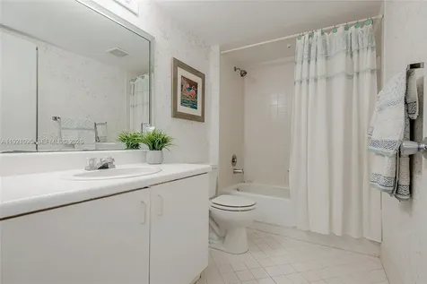 950 SW 138th Avenue Pembroke Pines FL 33027