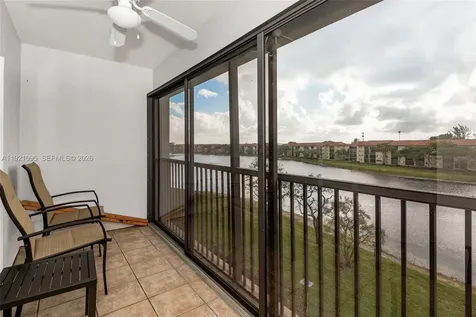 950 SW 138th Avenue Pembroke Pines FL 33027
