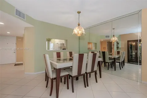 950 SW 138th Avenue Pembroke Pines FL 33027