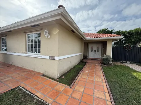5332 SW 142nd Place Miami FL 33175