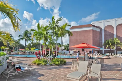2029 Farnham O Deerfield Beach FL 33442