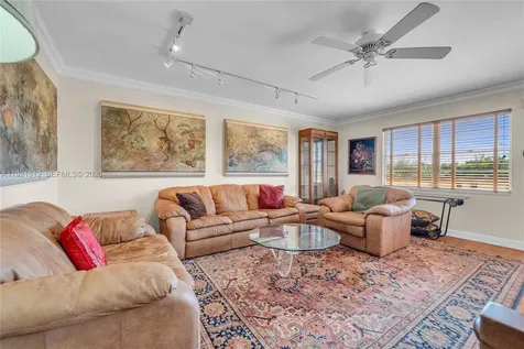 2029 Farnham O Deerfield Beach FL 33442