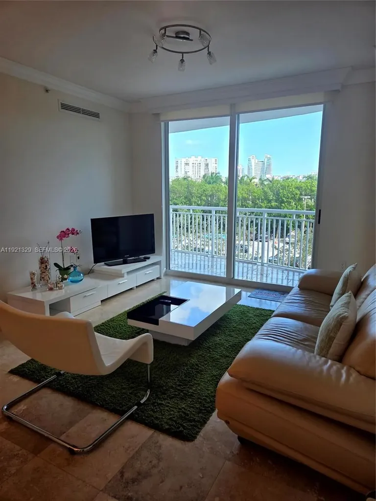 1755 E Hallandale Beach Boulevard Hallandale Beach FL 33009