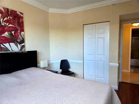1755 E Hallandale Beach Boulevard Hallandale Beach FL 33009