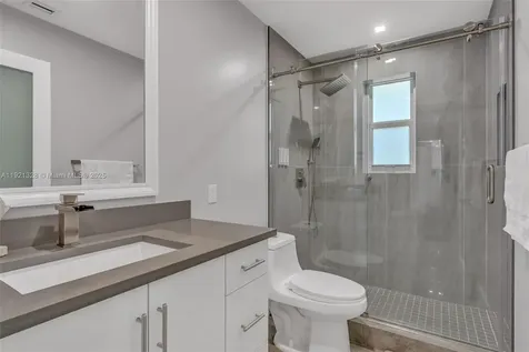 222 2nd Road Key Largo FL 33037