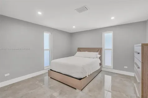 222 2nd Road Key Largo FL 33037