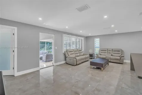 222 2nd Road Key Largo FL 33037