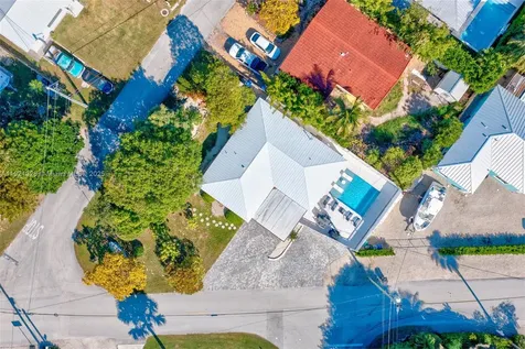 222 2nd Road Key Largo FL 33037