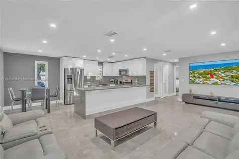 222 2nd Road Key Largo FL 33037