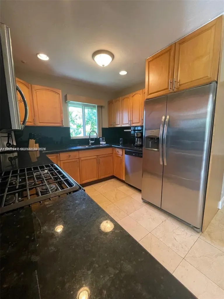 1531 Moffett Street Hollywood FL 33020
