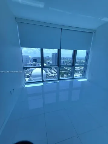 851 NE 1st Avenue Miami FL 33132