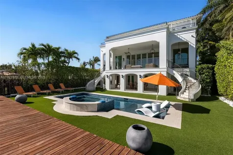 1460 S Treasure Drive North Bay Village FL 33141