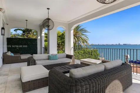 1460 S Treasure Drive North Bay Village FL 33141