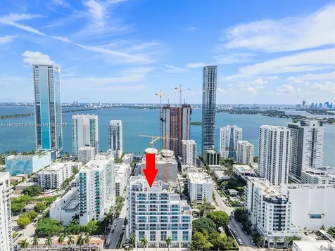 Miami FL 33137
