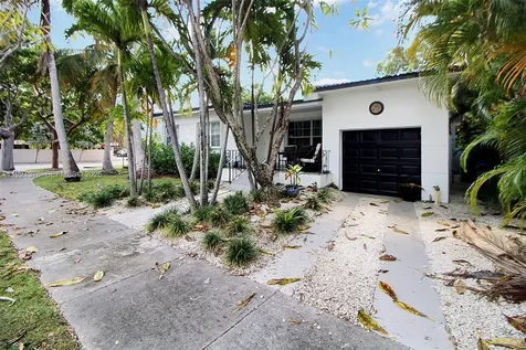 100 SW 30th Road Miami FL 33129