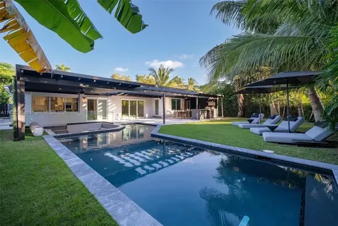 10618 NE 11th Court Miami Shores FL 33138
