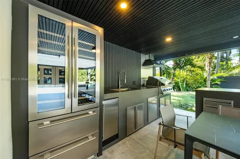 10618 NE 11th Court Miami Shores FL 33138