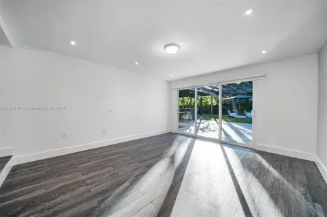 10618 NE 11th Court Miami Shores FL 33138