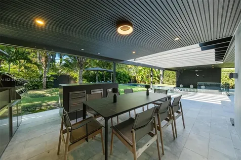 10618 NE 11th Court Miami Shores FL 33138
