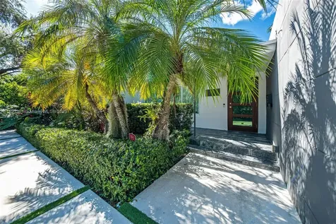10618 NE 11th Court Miami Shores FL 33138
