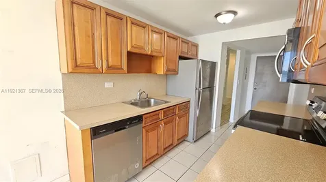 1670 NE 191st Street Miami FL 33179