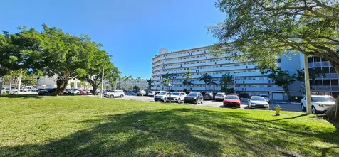 1670 NE 191st Street Miami FL 33179