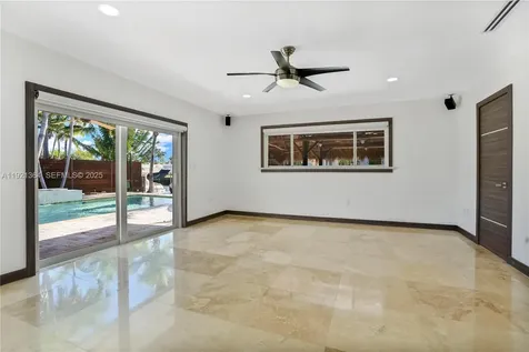 2130 NE 122nd Road North Miami FL 33181