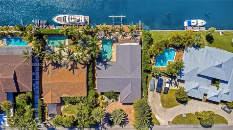 2130 NE 122nd Road North Miami FL 33181