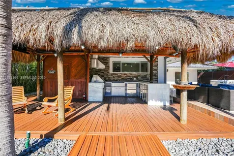 2130 NE 122nd Road North Miami FL 33181