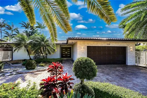 2130 NE 122nd Road North Miami FL 33181