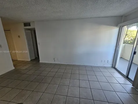 4550 NW 9th Street Miami FL 33126
