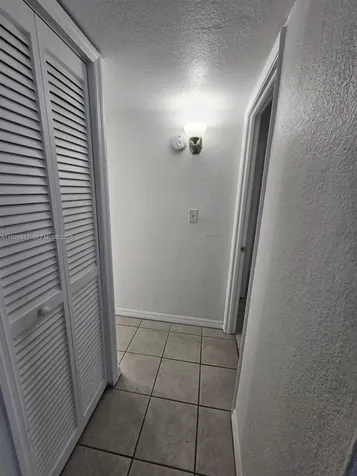 4550 NW 9th Street Miami FL 33126