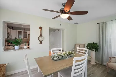 142 NW 10th Court Boynton Beach FL 33426