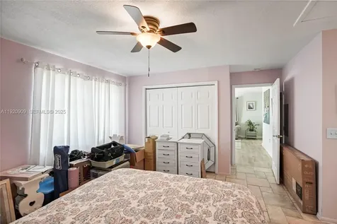 142 NW 10th Court Boynton Beach FL 33426