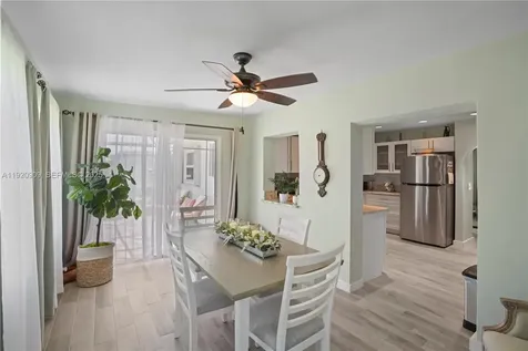 142 NW 10th Court Boynton Beach FL 33426