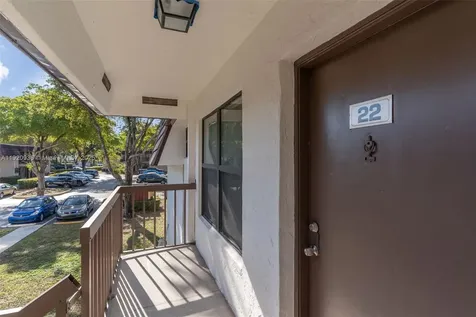 14865 SW 104th Street Miami FL 33196