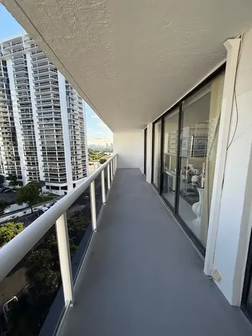 20505 E Country Club Drive Aventura FL 33180