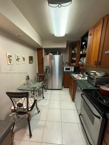 20505 E Country Club Drive Aventura FL 33180