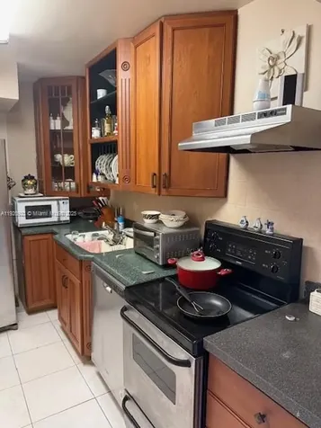 20505 E Country Club Drive Aventura FL 33180