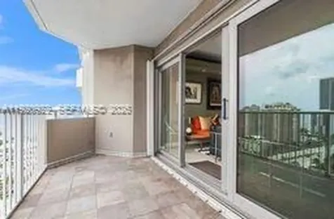 1985 S Ocean Drive Hallandale Beach FL 33009