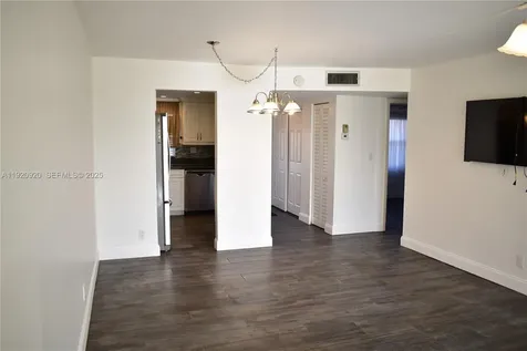 9360 Sunrise Lakes Boulevard Sunrise FL 33322