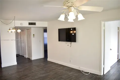 9360 Sunrise Lakes Boulevard Sunrise FL 33322