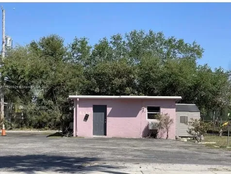 2243 Simms Street Hollywood FL 33020
