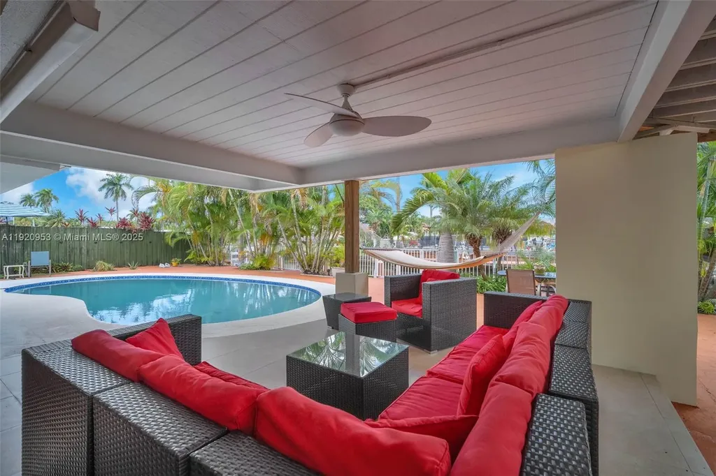 2478 Cat Cay Lane Fort Lauderdale FL 33312