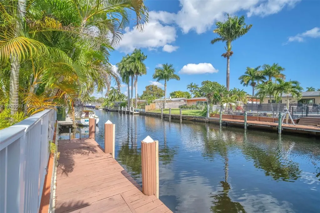 2478 Cat Cay Lane Fort Lauderdale FL 33312