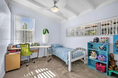 2478 Cat Cay Lane Fort Lauderdale FL 33312