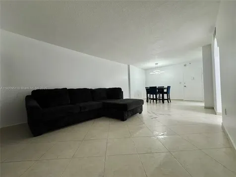400 Kings Point Drive Sunny Isles Beach FL 33160