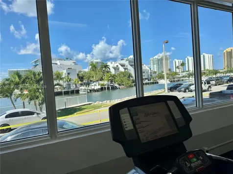 400 Kings Point Drive Sunny Isles Beach FL 33160