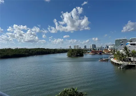 400 Kings Point Drive Sunny Isles Beach FL 33160